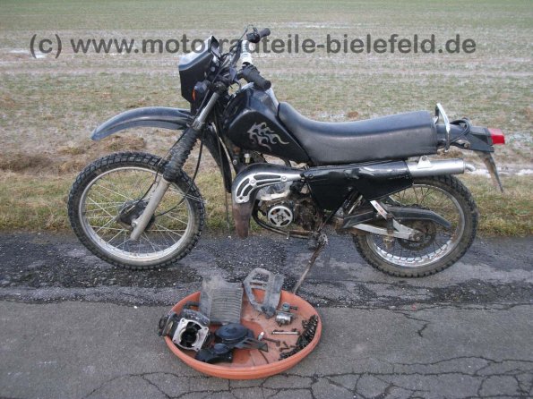 Yamaha_DT125_DT_125_LC_125LC_DT125LC_10V_10_V_1